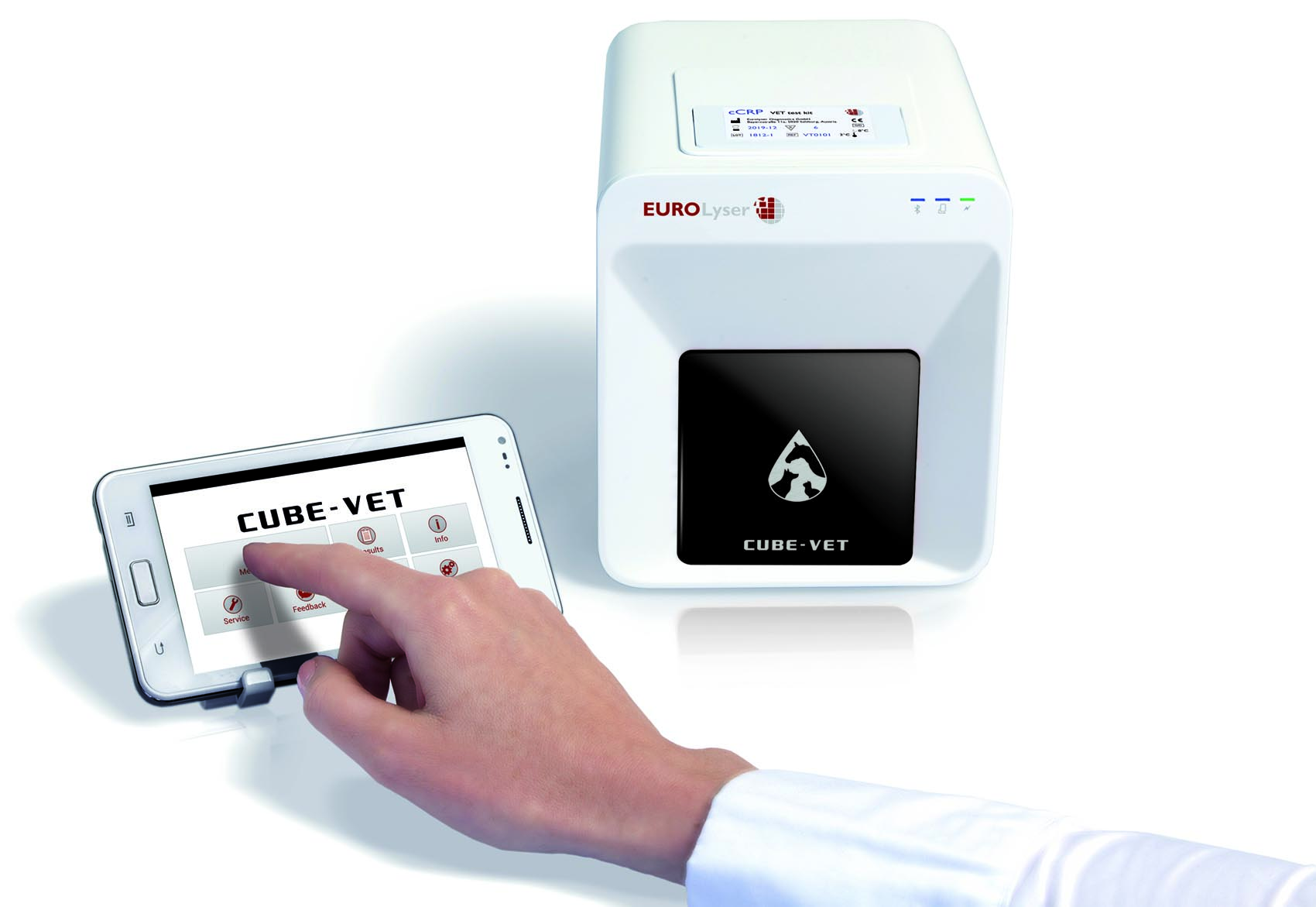 CUBE-VET_tap_on_tablet CUBE-VET